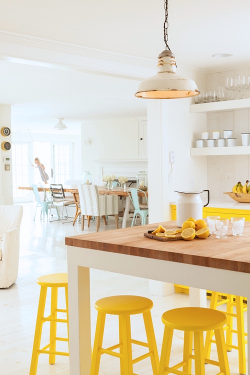 Yellow is the happiest color. Here's a slew of ideas for how to incorporate the sunny hue into your home. 