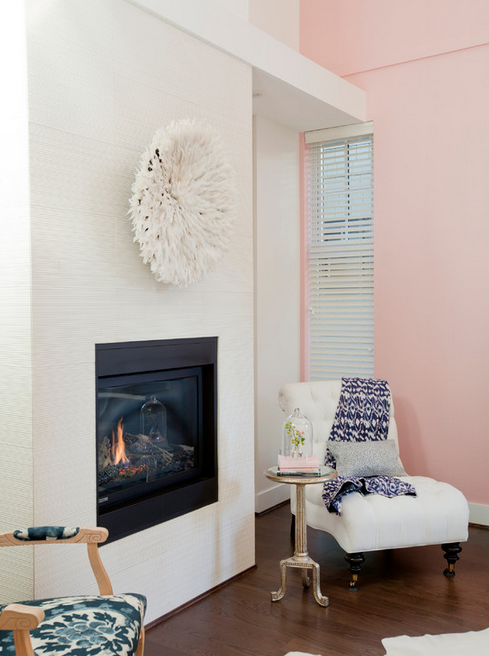 pink, white, and navy reigns in this glamorous but easy space by The Cross Interior Design 