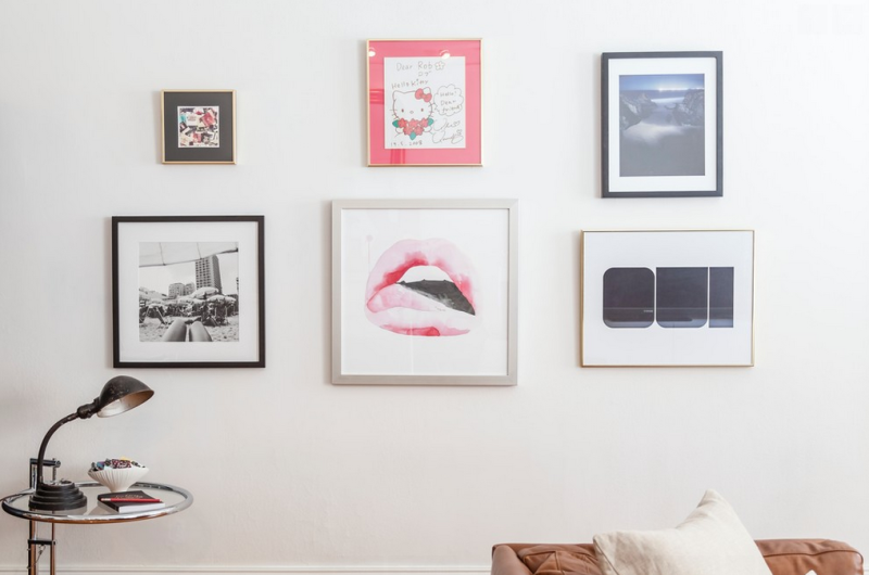 Take a tour of this clean, cool, effortless apartment...