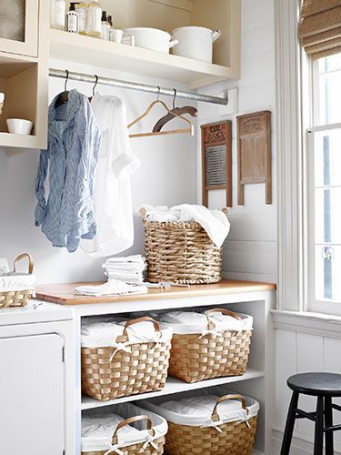 5 tips to stop hating having to fold your clothes and laundry (#5 is so obvious, why haven't I been doing it?!)