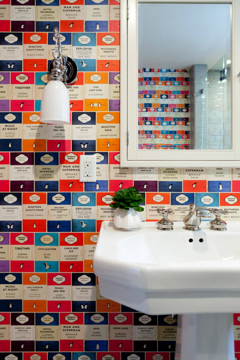 Spotlight on Taylor Jacobson Interior Design--a powder room for the bookworms of the world. 
