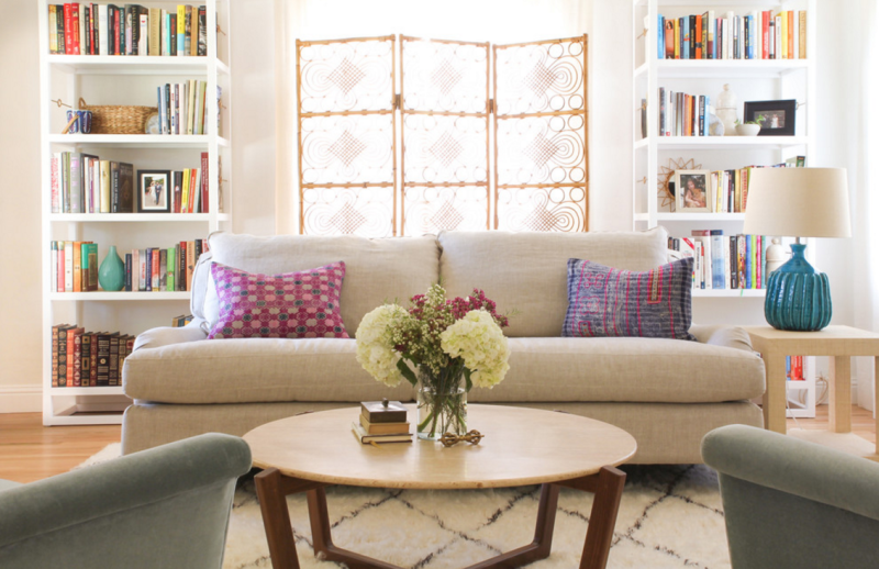 Spotlight on Taylor Jacobson Interior Design--comfortable, inviting living room.