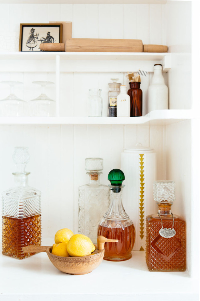 What a difference decanting can make! From cluttered and chaotic to utterly serene Simplicity!