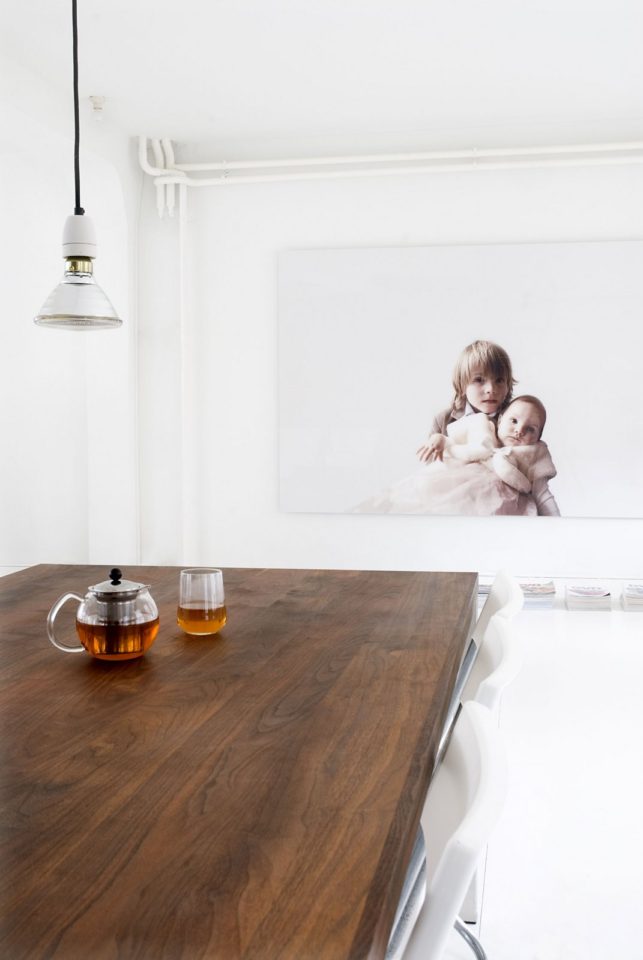 Beautiful, uncluttered ways to display your family photos.
