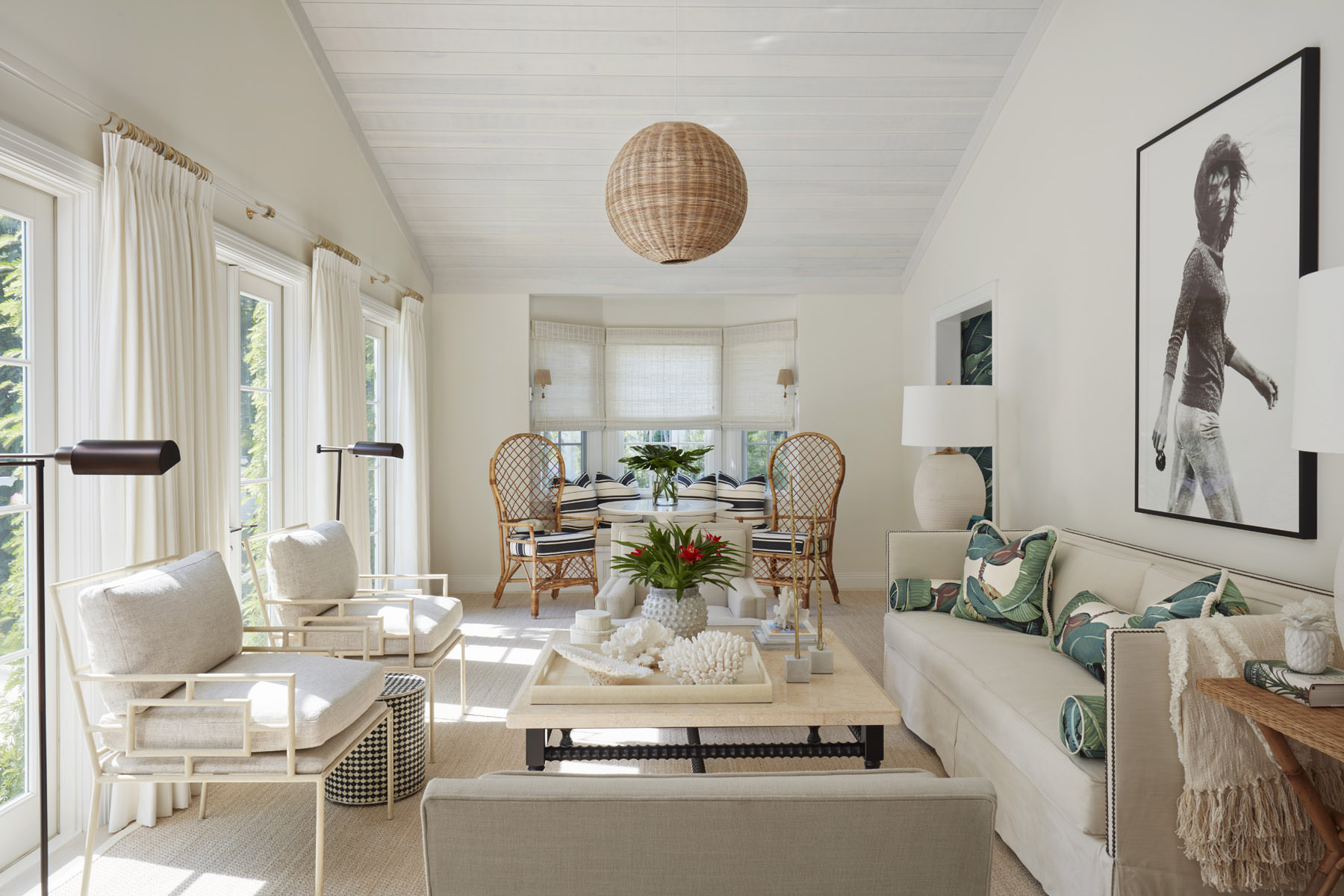 Tour the laid-back lush Palm Beach house that brilliantly blends minimalist neutrals with coastal flair--designed by Lindsey Lane